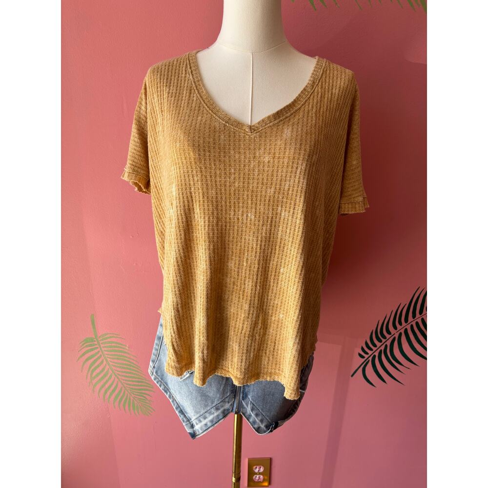 Nu Vintage Waffle Tee, NWOT Size Small